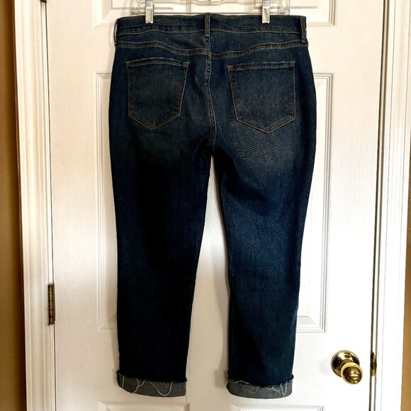 Old Navy Women’s Mid-Rise Straight Jeans Sz 10 Regular Dark Wash Frayed Hem - Picture 4 of 7